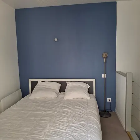 La Petite Clunisienne Apartamento Souvigny